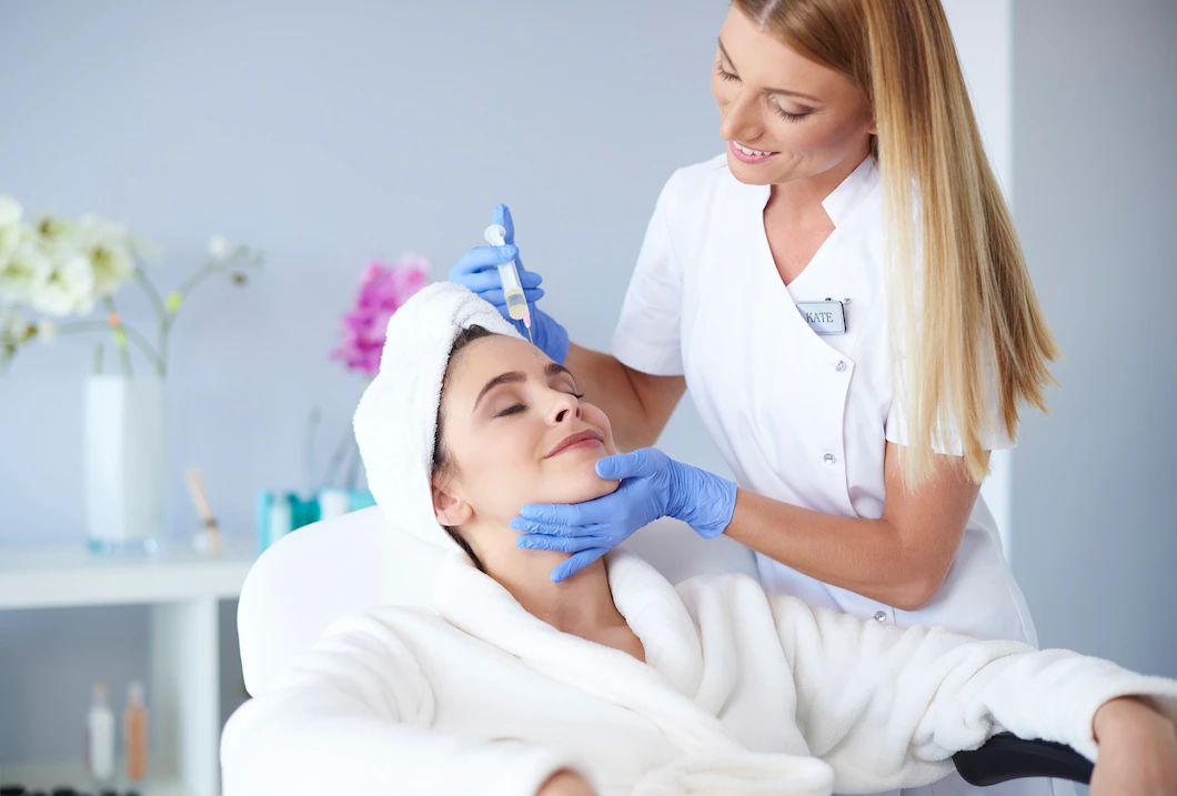 woman-receiving-botox-injection-clinic_329181-18788